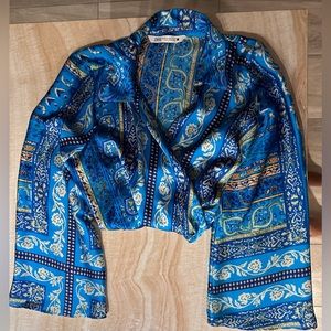 Zara flowy collared crop!